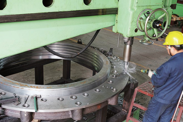 天津专业单缸圆锥破碎机设备